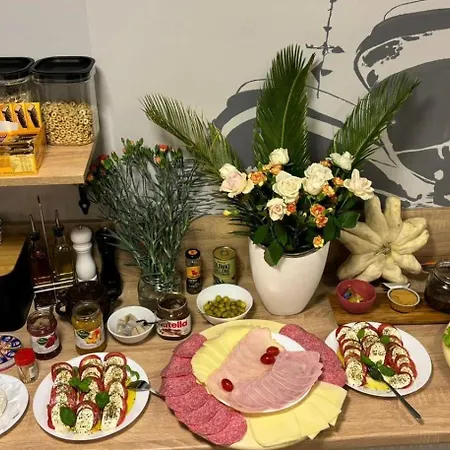 Guest Orlowo Pensión 4*